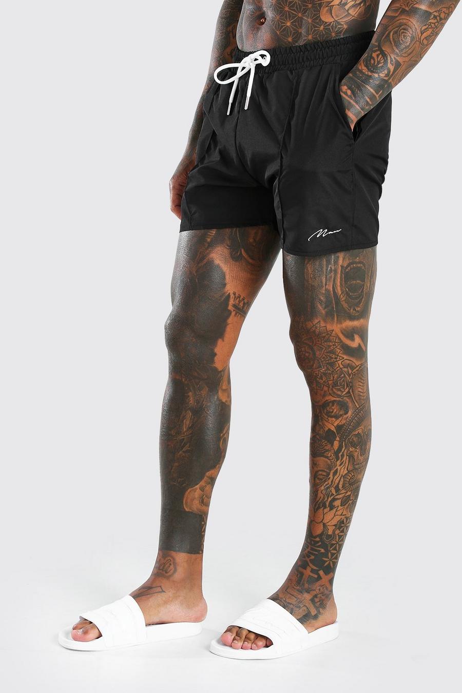 Pantalones cortos de baño de pinzas con firma MAN, Negro image number 1