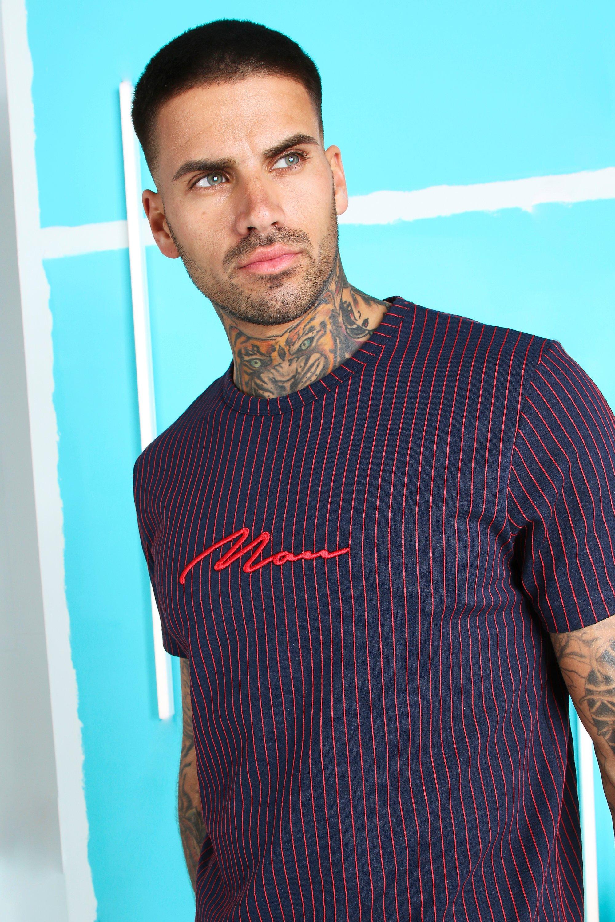 MAN Signature Jacquard T Shirt mit Nadelstreifen boohoo DE