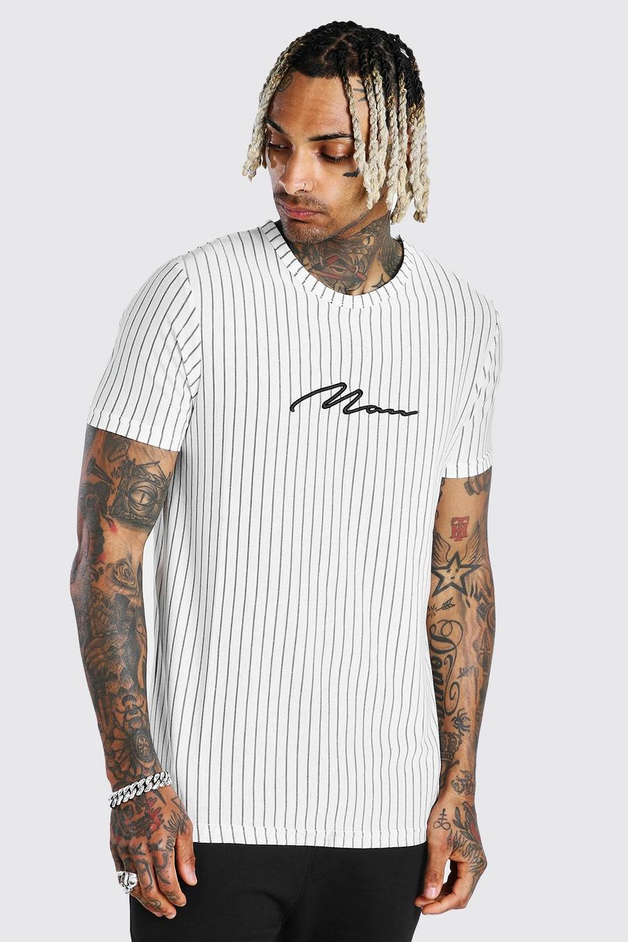 MAN Signature T-Shirt mit vertikalen Jacquard-Streifen, Weiß image number 1
