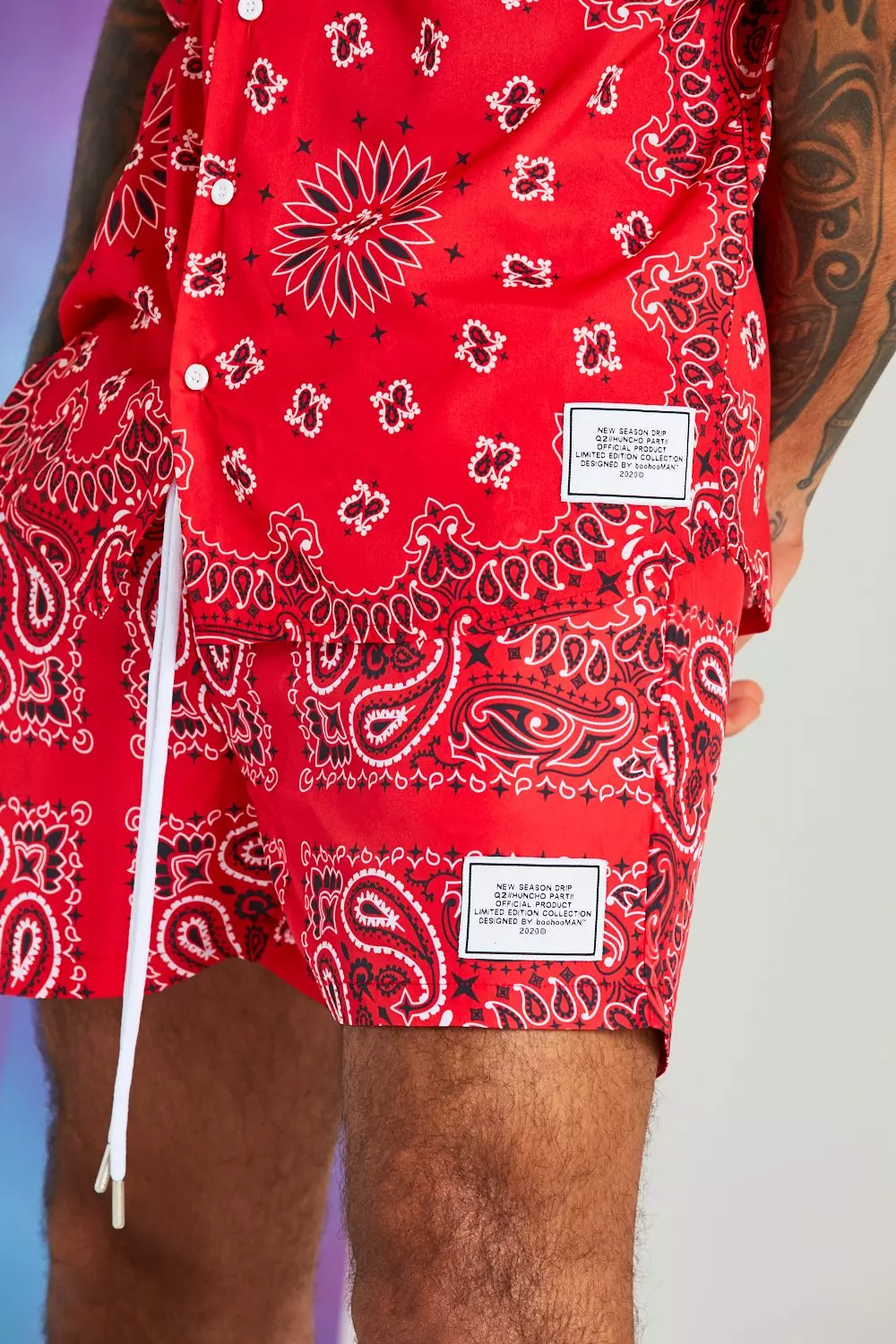 Red bandana hot sale print shorts