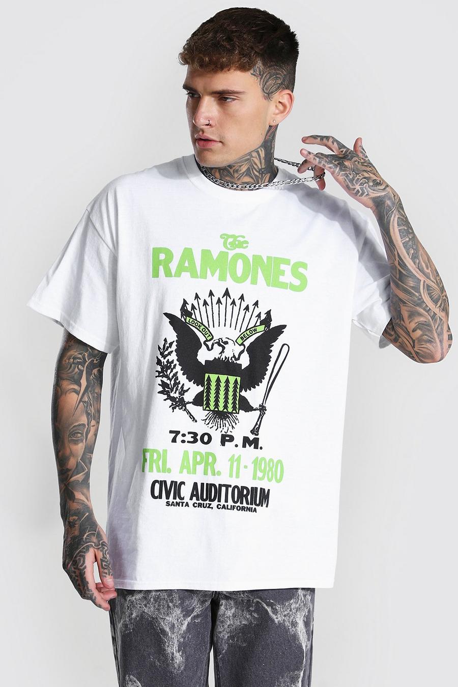T-Shirt in Übergröße mit lizenziertem Ramones-Print, Weiß image number 1