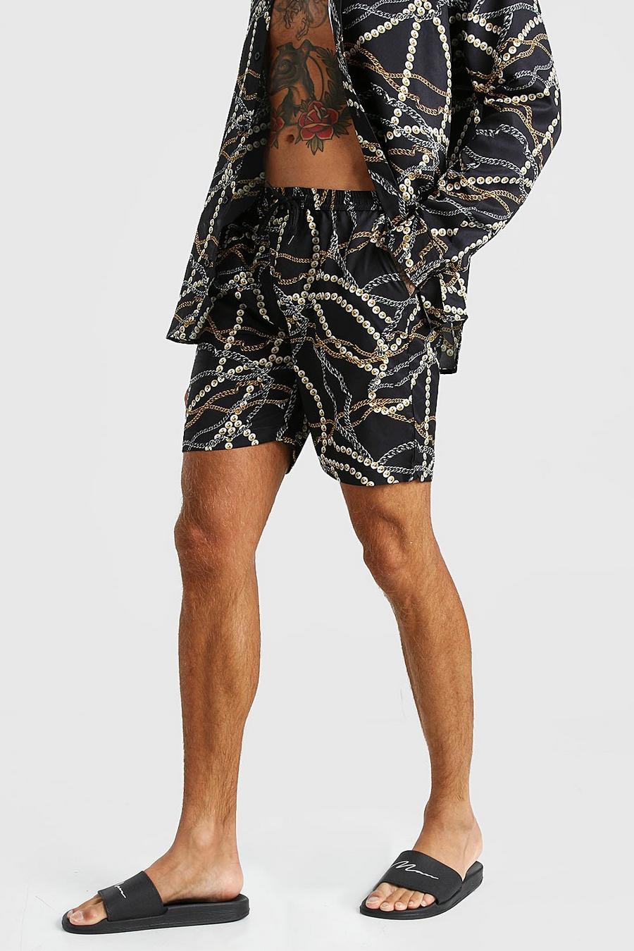 Zwart Shorts met kettingprint  image number 1