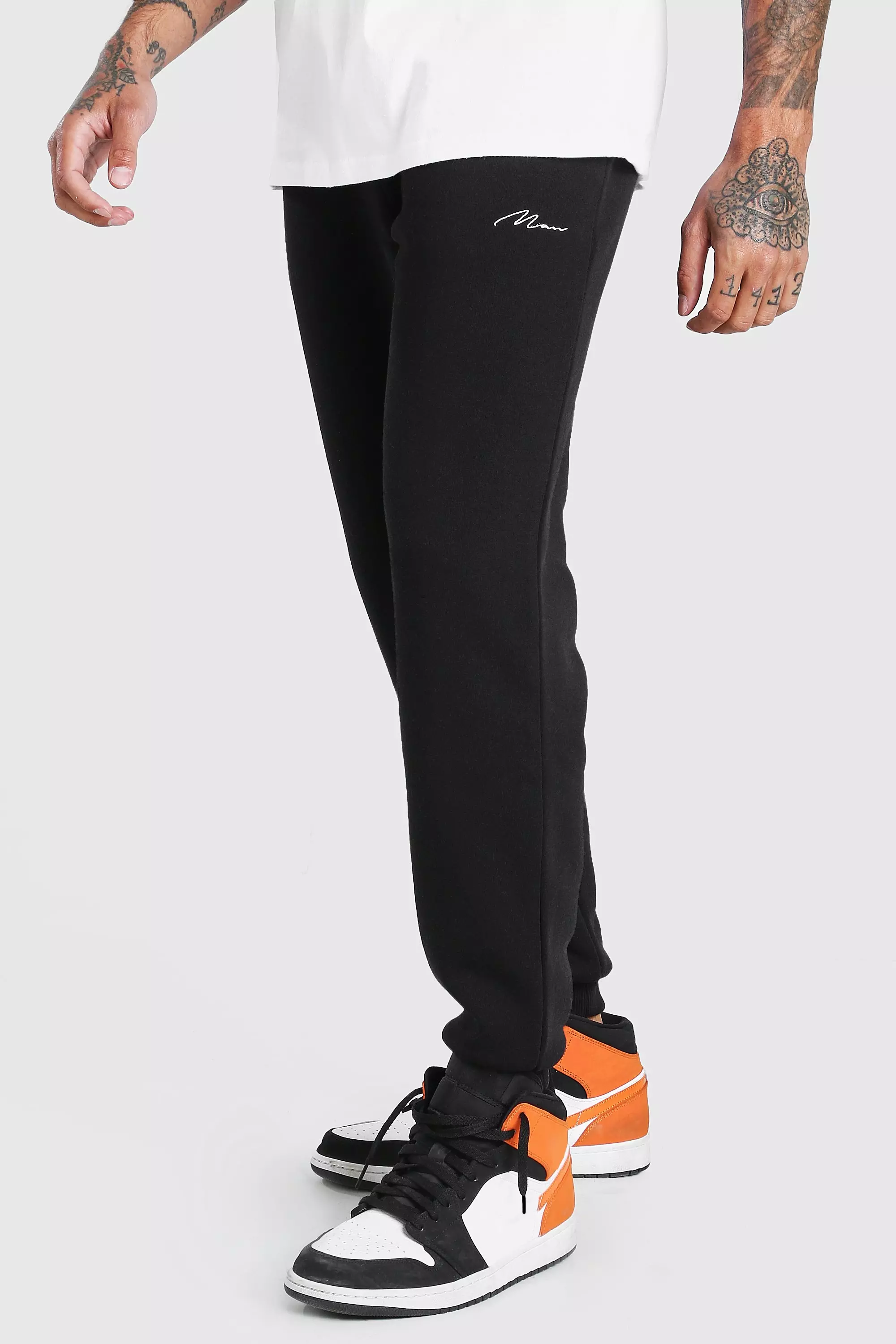 Man Signature Slim Fit Joggers