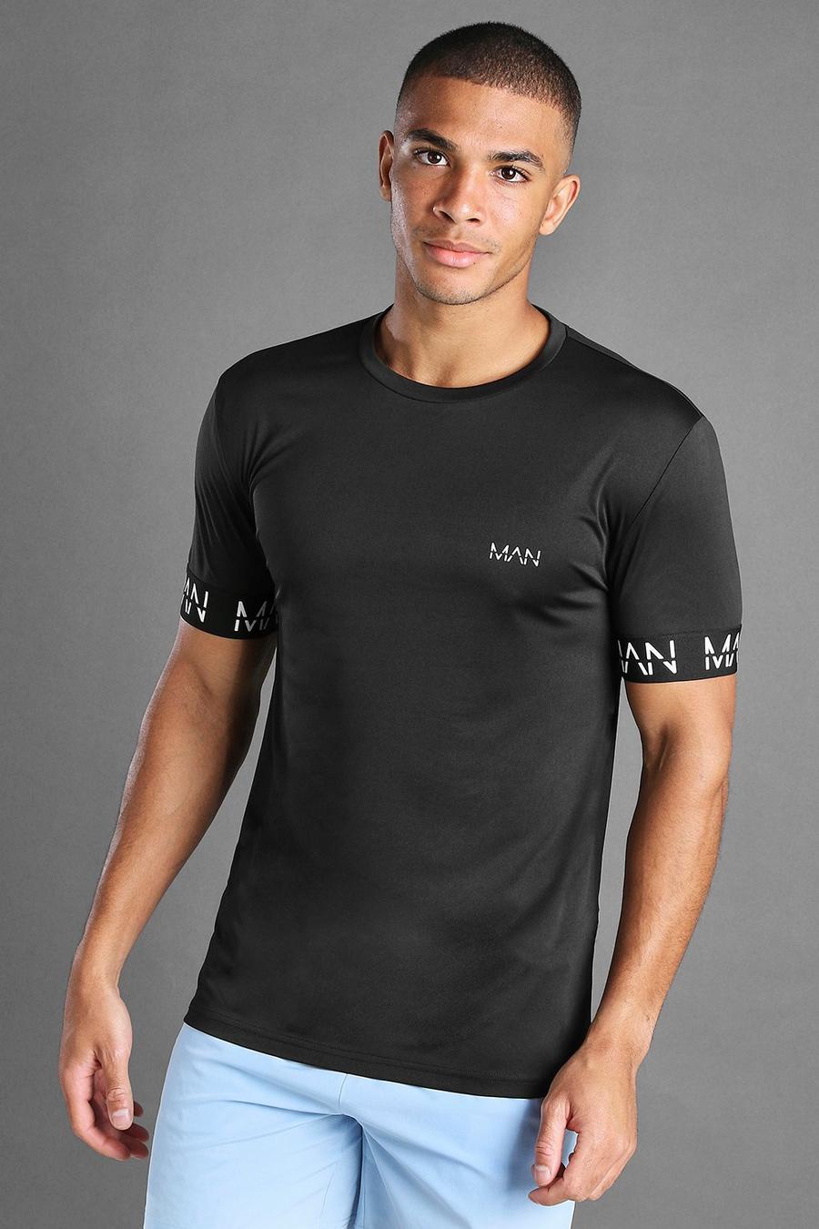 MAN Active muscle fit T-shirt met MAN-manchetdetails image number 1