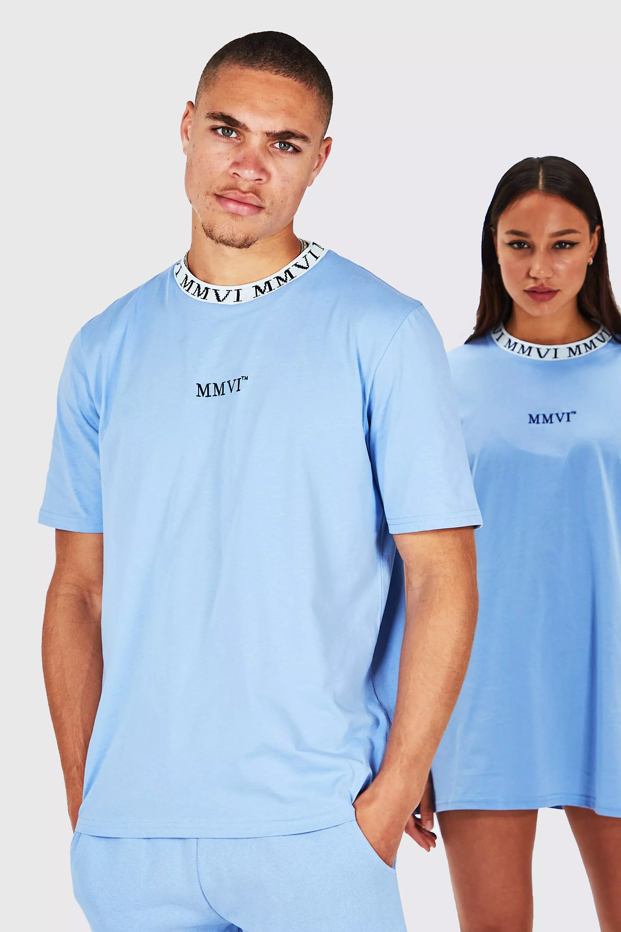 【boohoo】ローズ バックプリント Tシャツ bmm87774_white_xl?w=537&qlt=