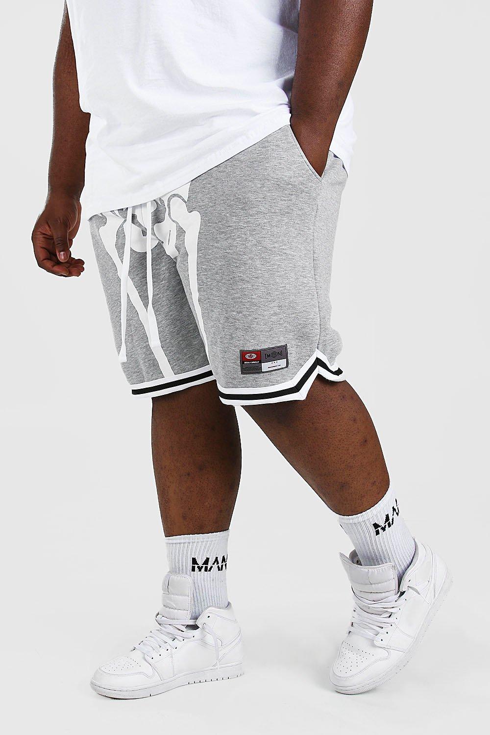 boohoo plus size shorts