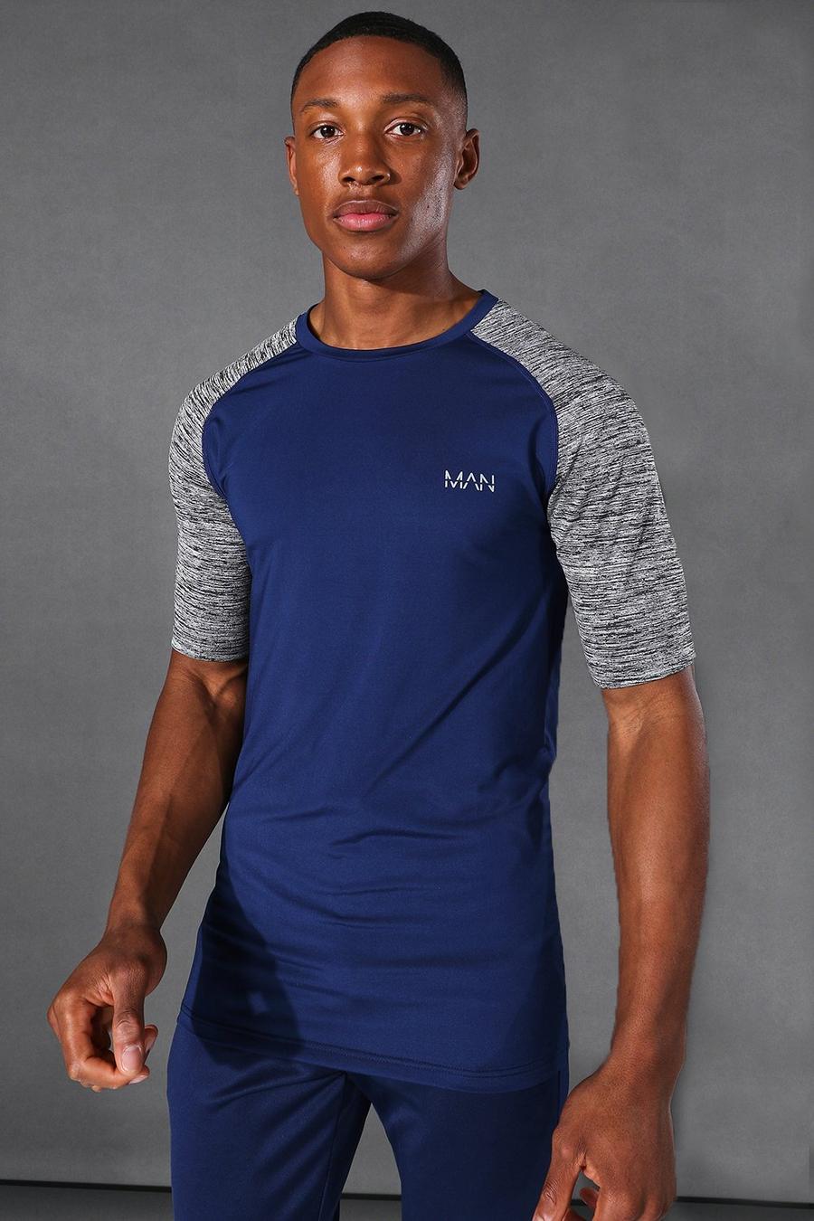 Navy Man Active Fitness T-Shirt Met Contrasterende Mouwen Fitness image number 1
