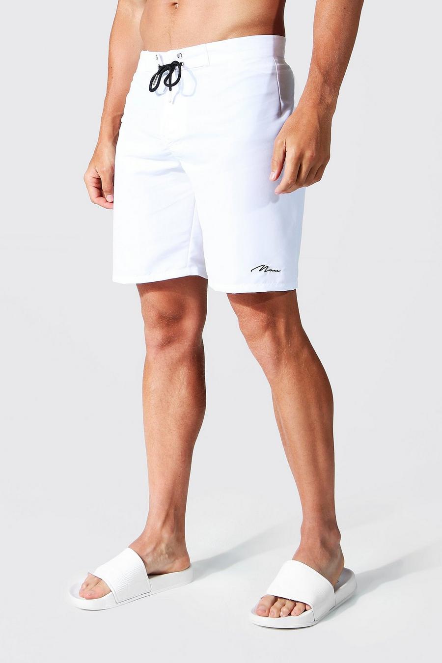 Costume a pantaloncino in fibre riciclate con firma Man, White bianco