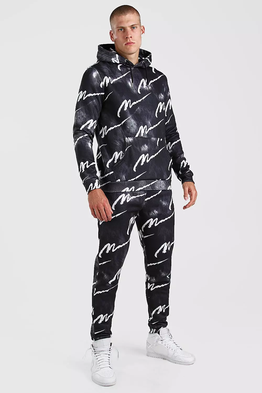 Boohoo all sale over man tracksuit