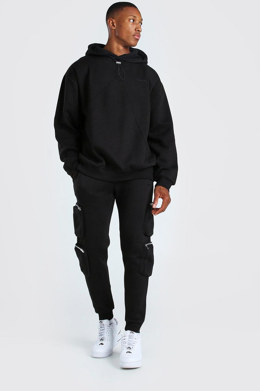 Black MAN Oversize hoodie och joggers i utilitystil image number 1