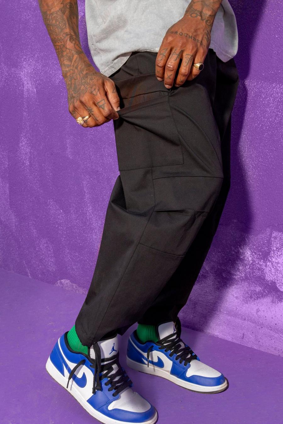 Black Skate Fit Cargo Pants With Waist Detail image number 1
