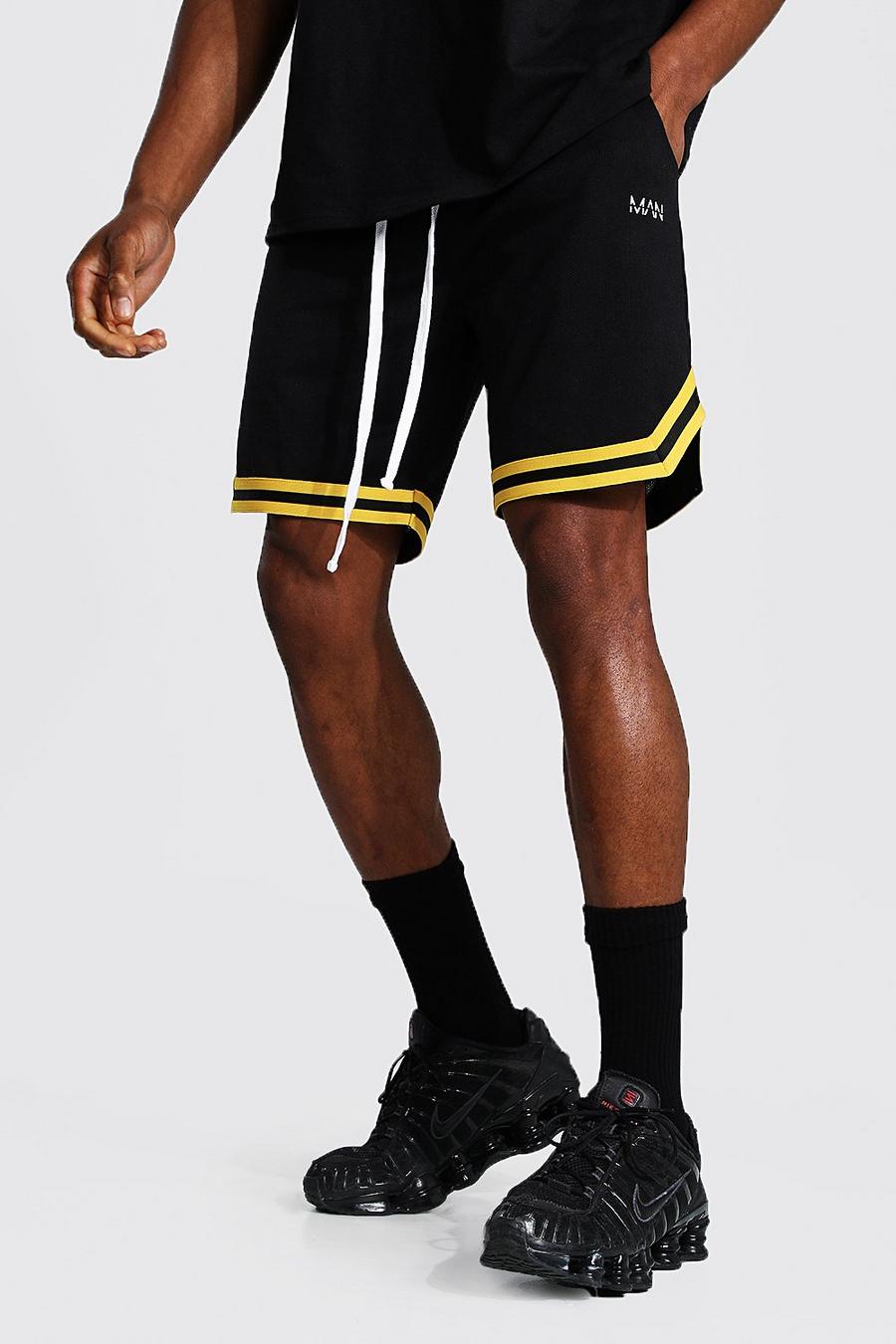 Black Original Man Gestreepte Mesh Basketbal Shorts image number 1