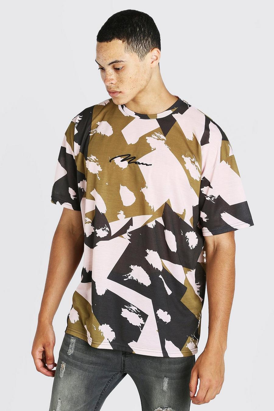 T-Shirt in Übergröße mit abstraktem Camouflage-Print und MAN-Schriftzug, Grün image number 1