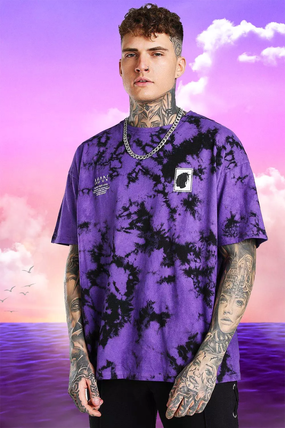 ◆ boohoo ◆ デラックス モナコ プリント Tシャツ cmm10469_sand_xl?pdp.template