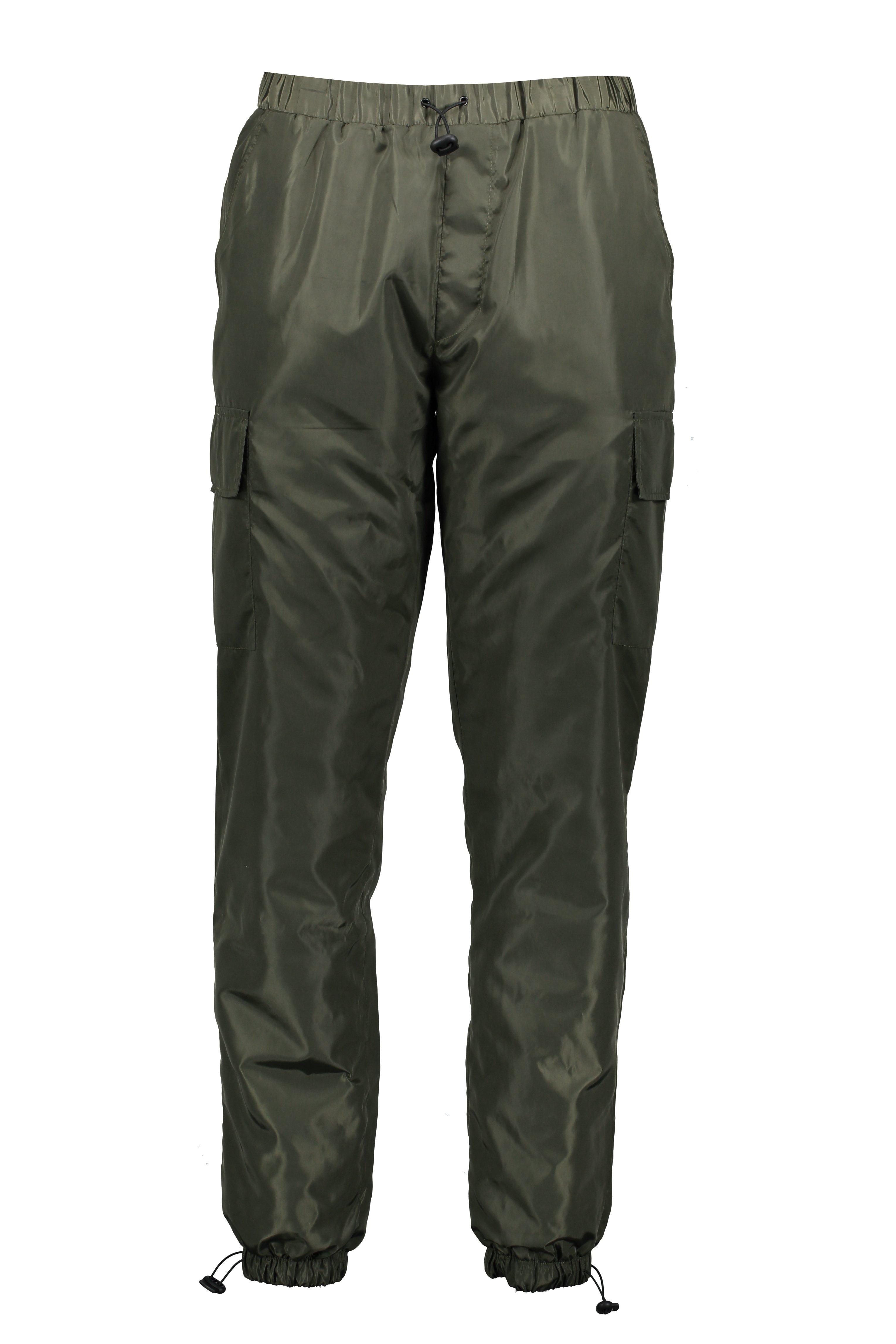 https://media.boohoo.com/i/boohoo/mzz40802_khaki_xl_2/shell-cargo-joggers-with-bungee-hem