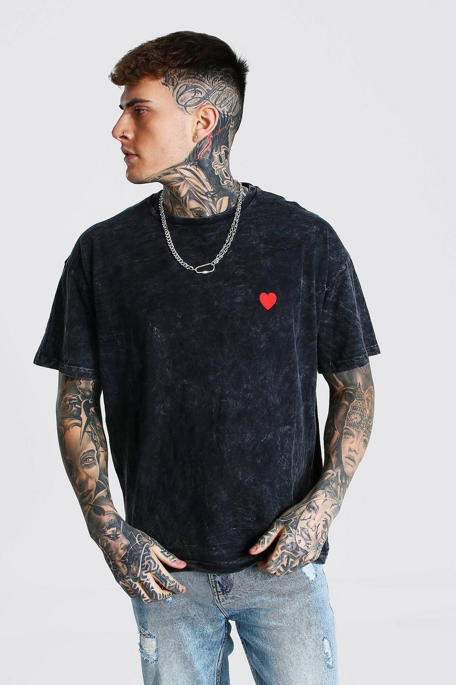 Charcoal Oversize stentvättad t-shirt med hjärta image number 1