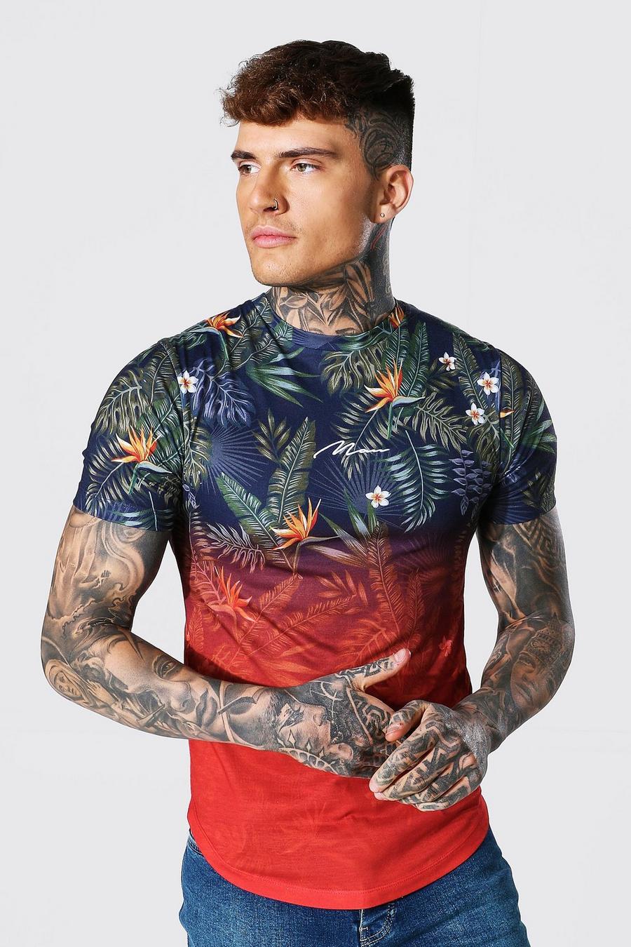 Muscle Fit T-Shirt mit Blumenmuster im Farbverlauf und Man-Schriftzug, Rot image number 1