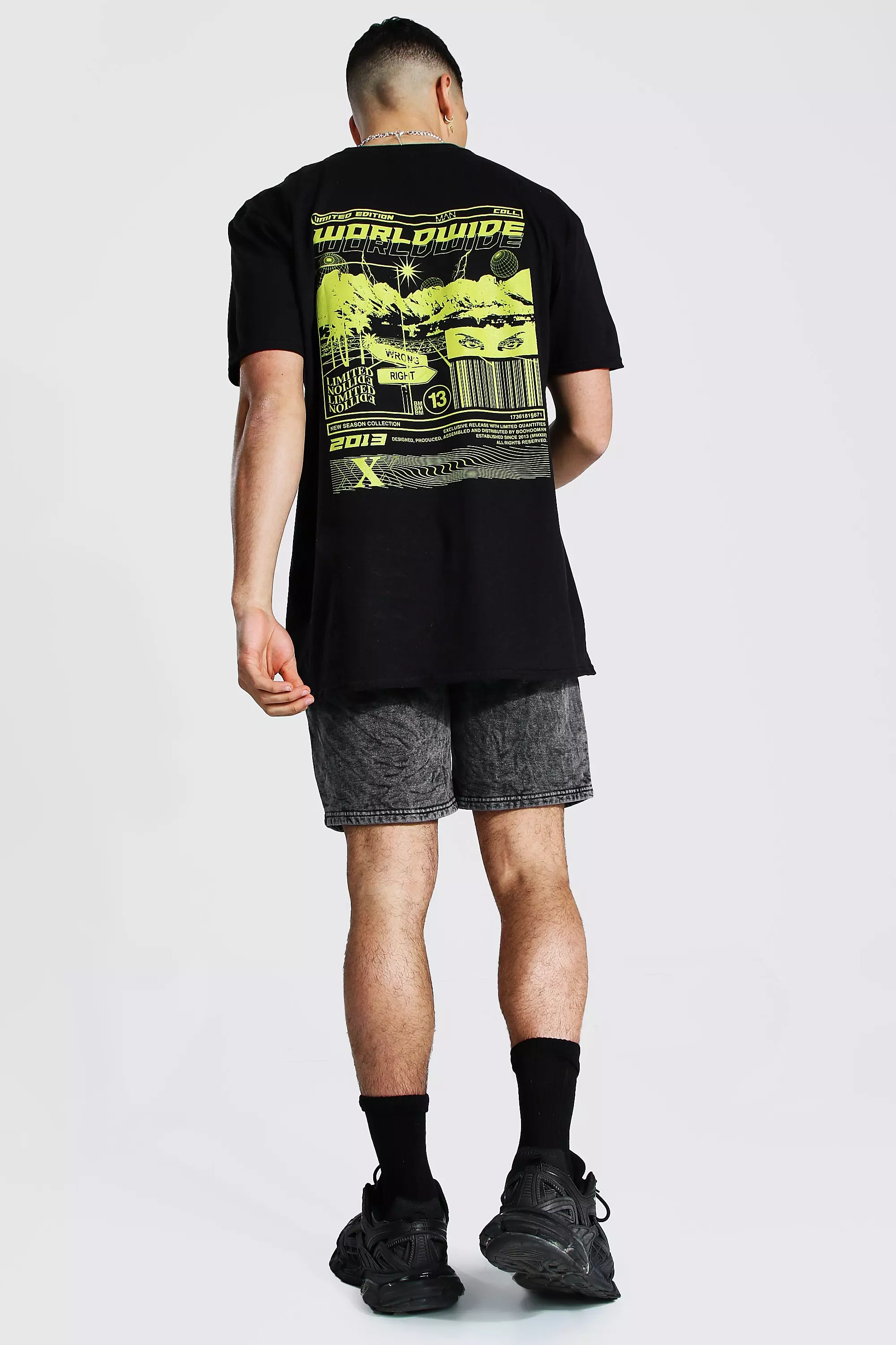 Men S Oversized Worldwide Graphic T Shirt Boohoo Uk