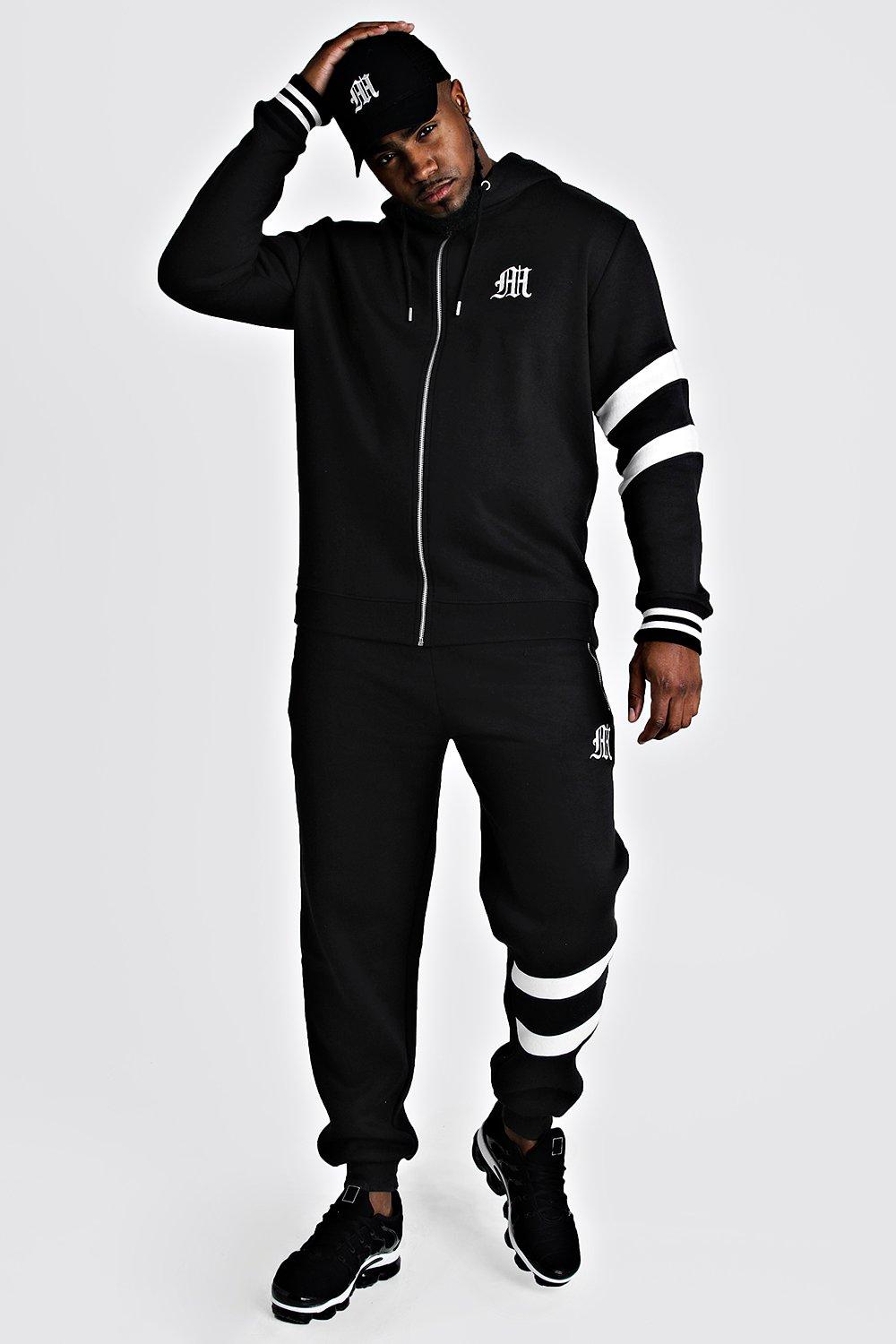 Plus Size Tracksuit With Contrast 