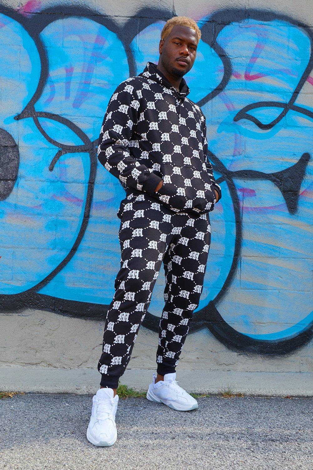 tracksuit m