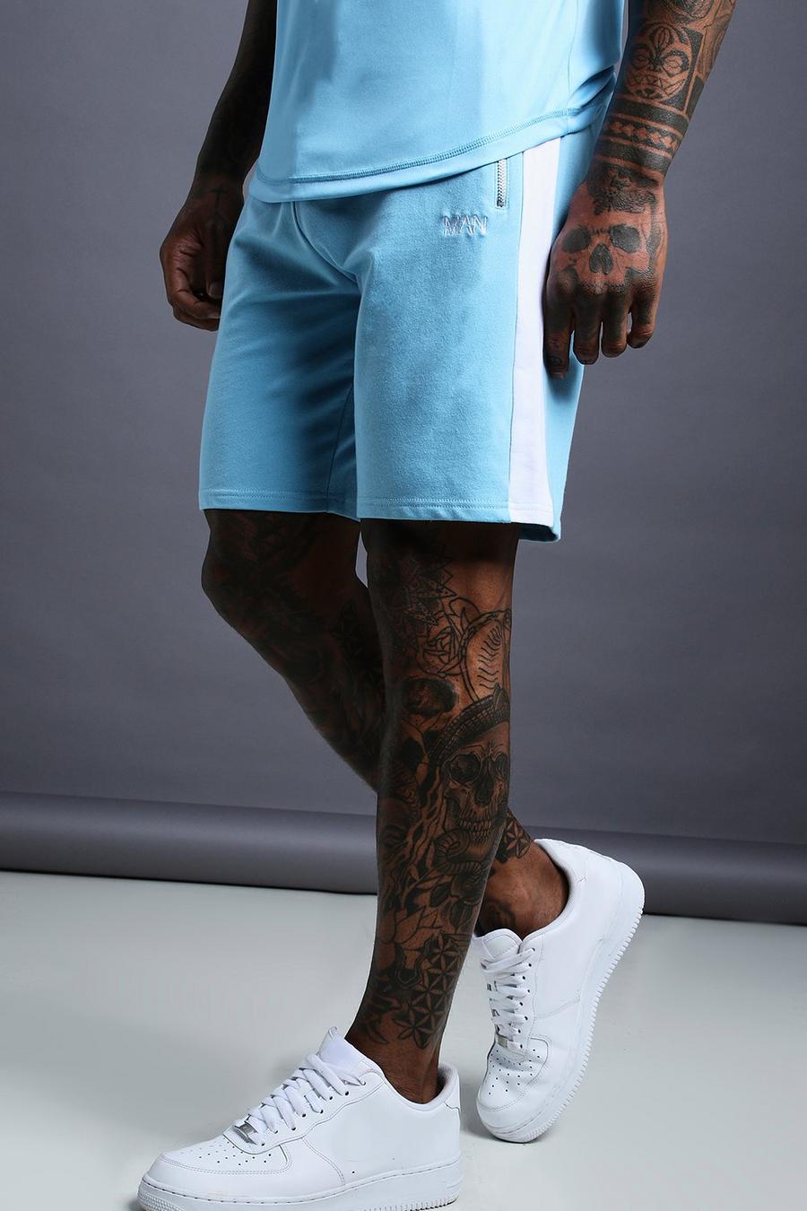 MAN Mid Length Shorts With Side Panels image number 1