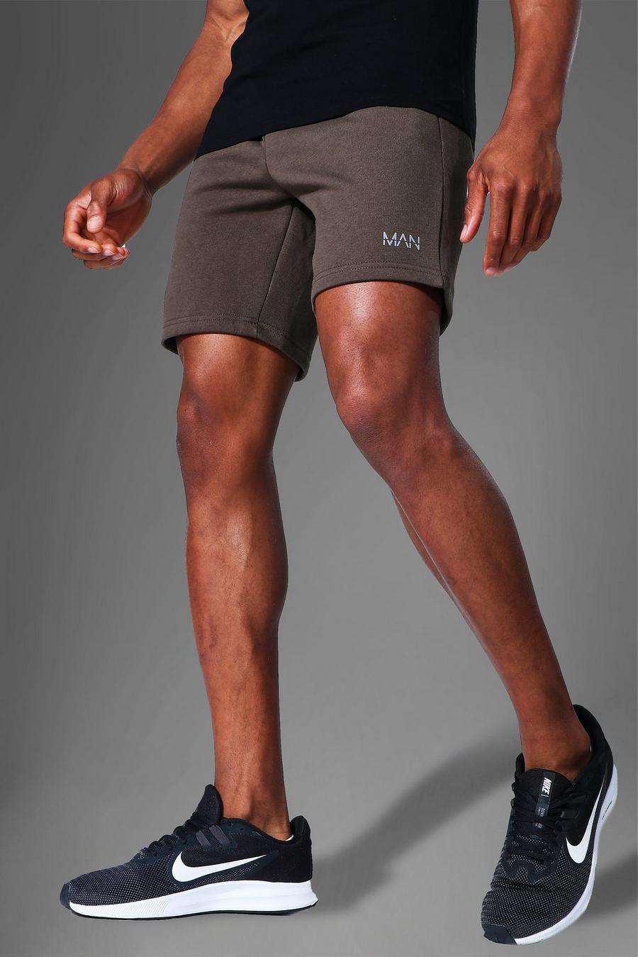 Khaki Man Active Gym Pocket Detail Shorts image number 1