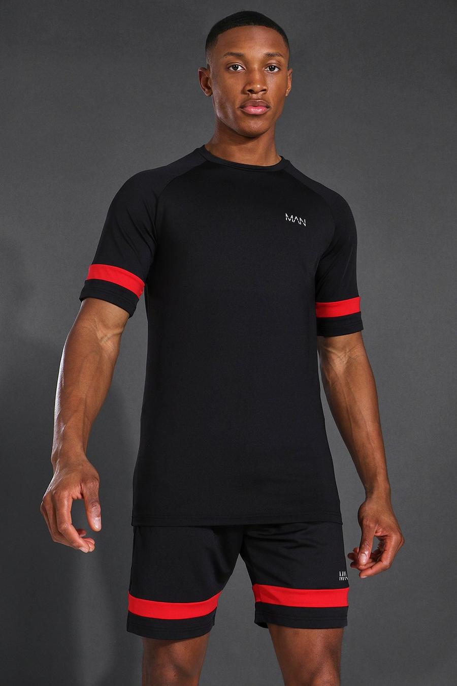 Black MAN Active T-shirt med raglanärm och shorts med ränder i kontrastfärg image number 1