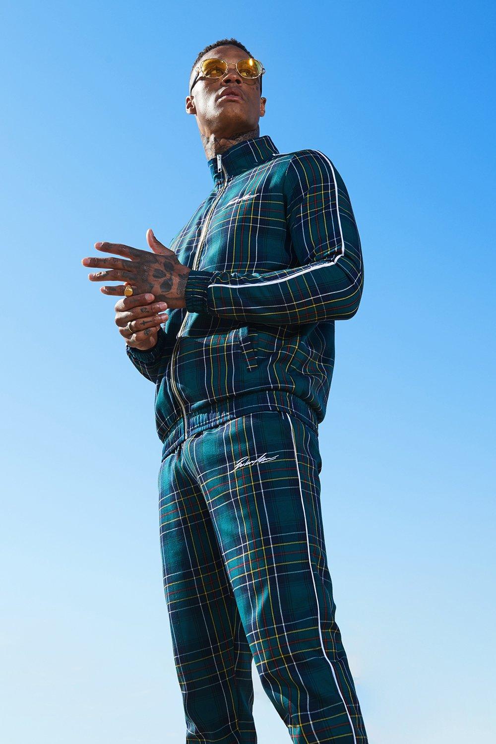 Tartan MAN Emboridered Smart Tracksuit boohoo DK