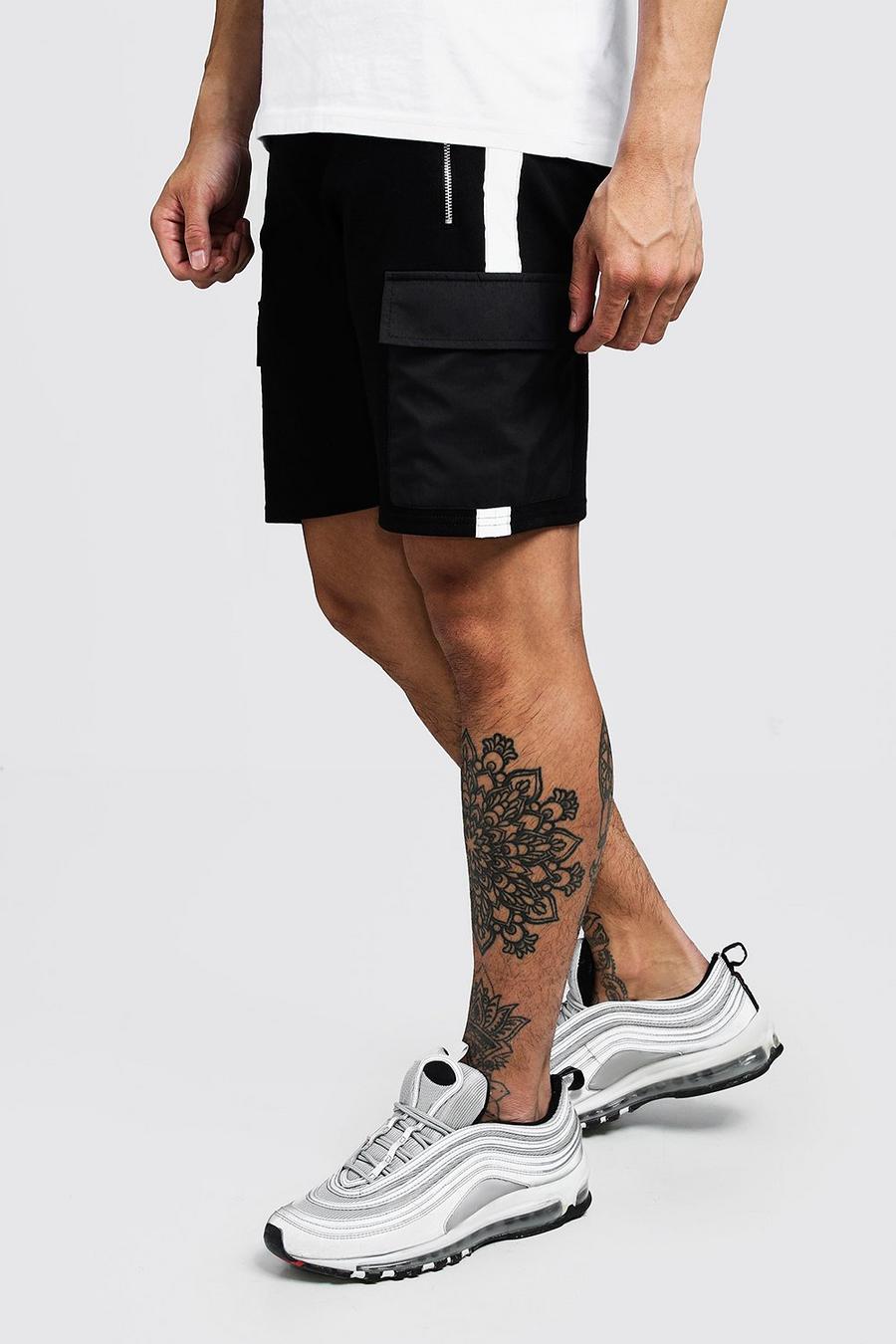 MAN Shorts aus Nylon mit Tasche image number 1