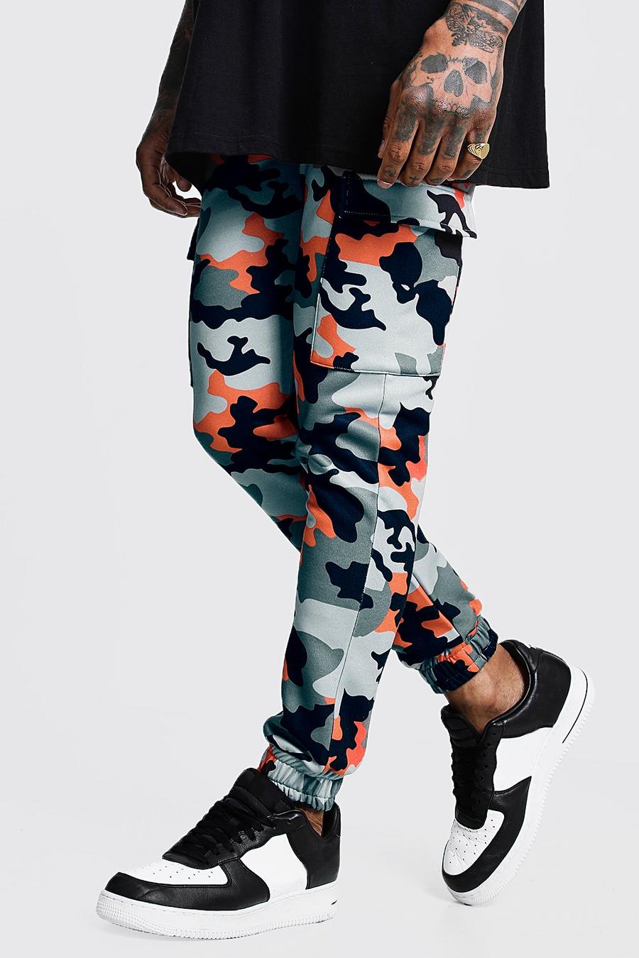 Pantalones de correr skinny tipo militar con estampado camuflado image number 1