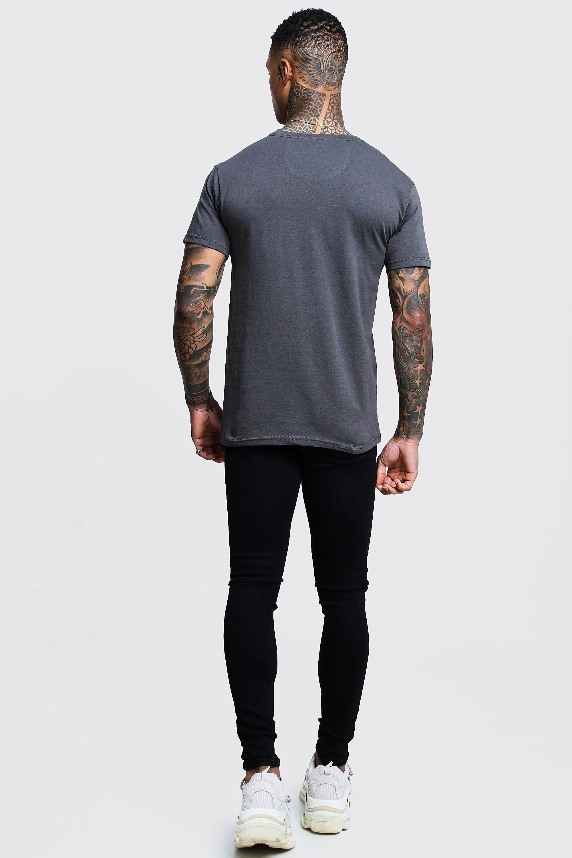 日本未入荷☆boohoo NIRVANA Facs License T-shirt T-Shirts | Oversized Nirvana License T-Shirt | boohooMAN