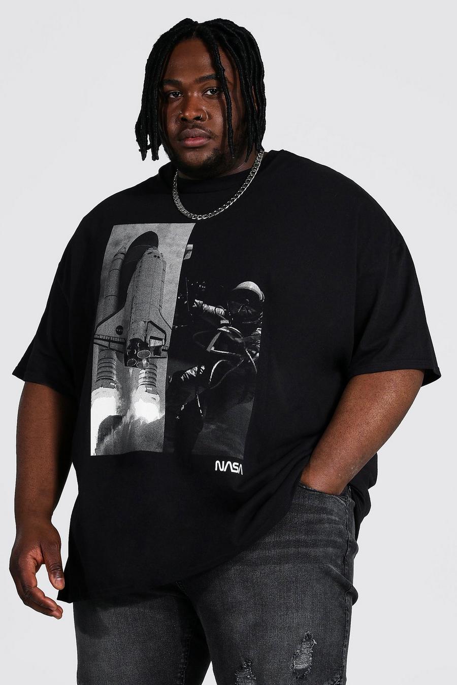 Plus Size Gespleißtes T-Shirt mit lizenziertem Nasa Space-Print, Schwarz image number 1