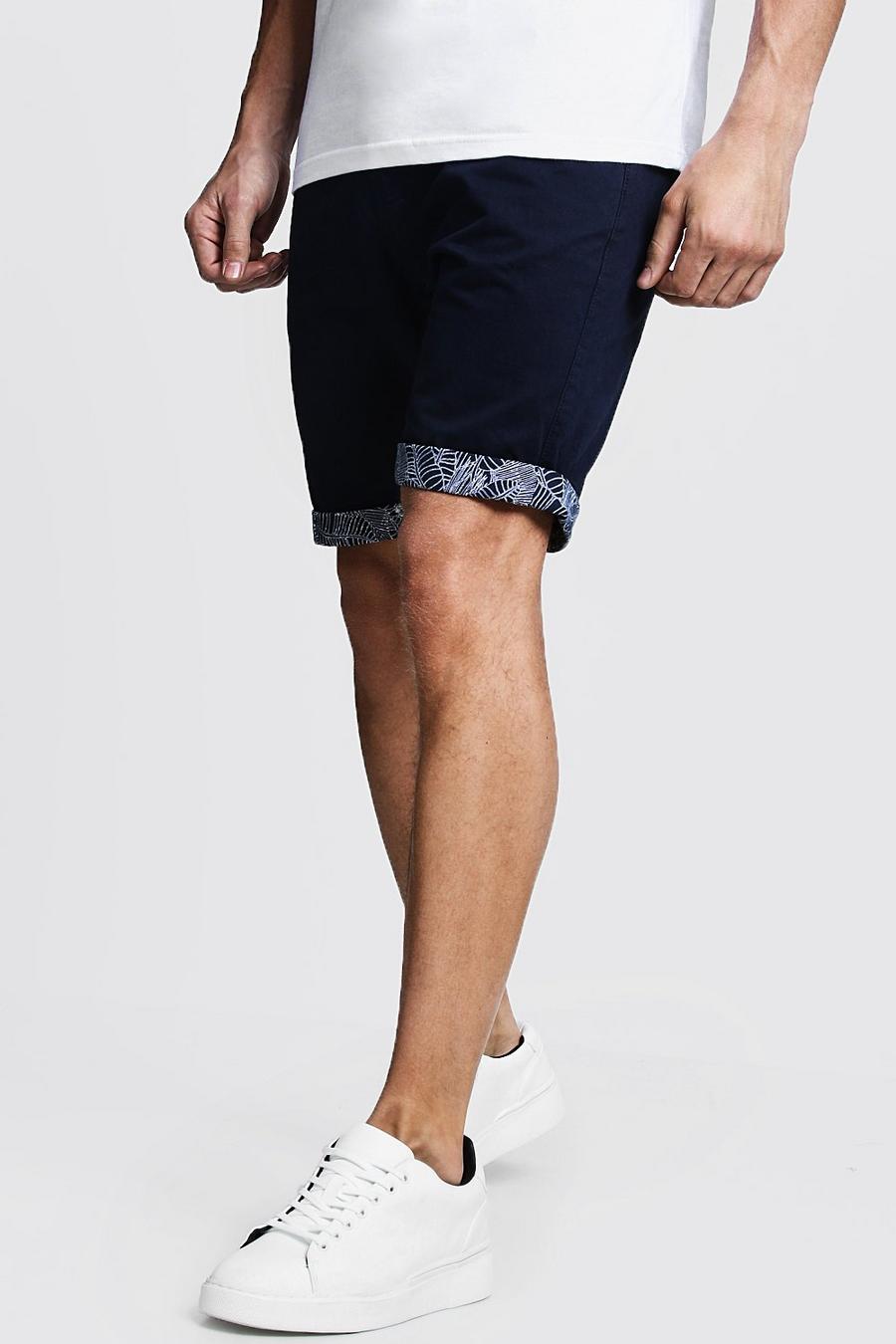 Slim Fit Chino Shorts With Printed Turn Ups image number 1