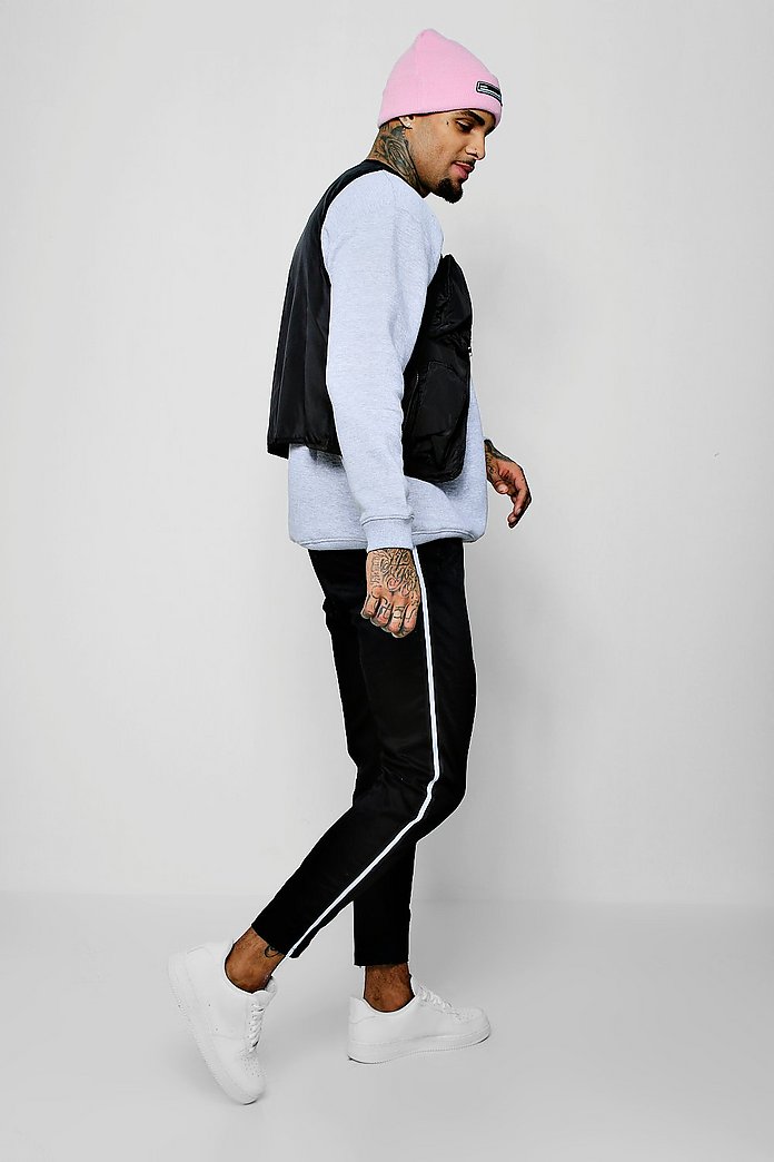 Sleeveless Contrast Utility Vest | boohoo Sleeveless Contrast Utility Vest | boohoo