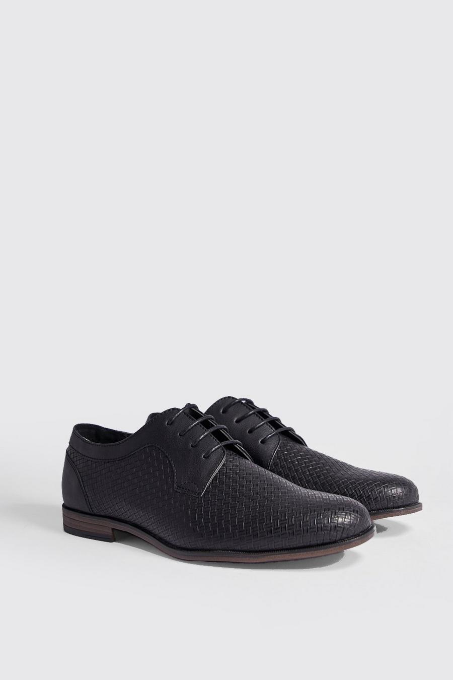 Faux Leather Embossed Smart Shoe image number 1