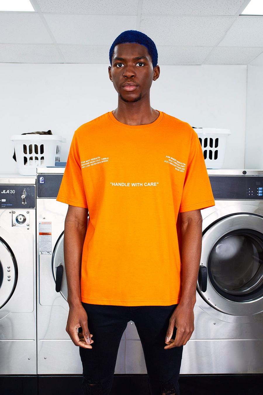 MAN Care Label T-Shirt mit vorder- und rückseitigem Print image number 1