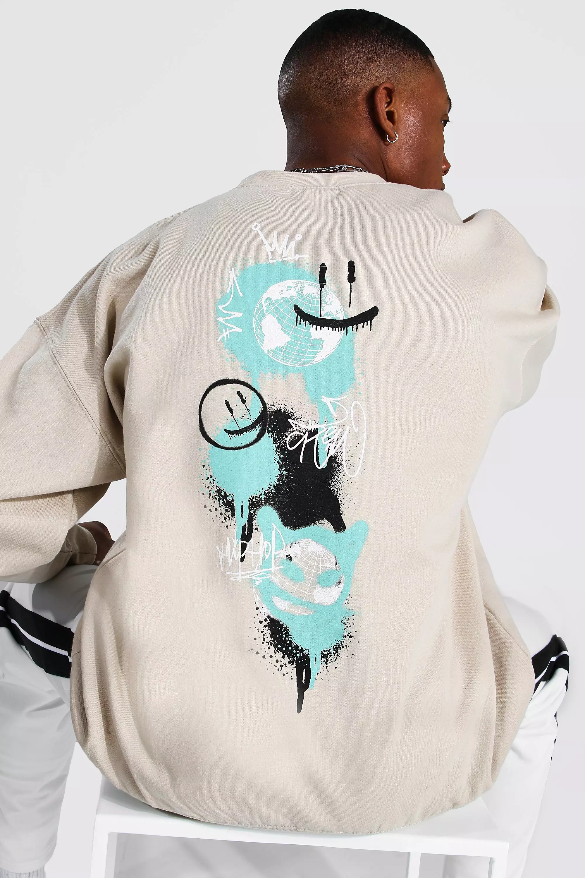 Sweatshirt shop back print