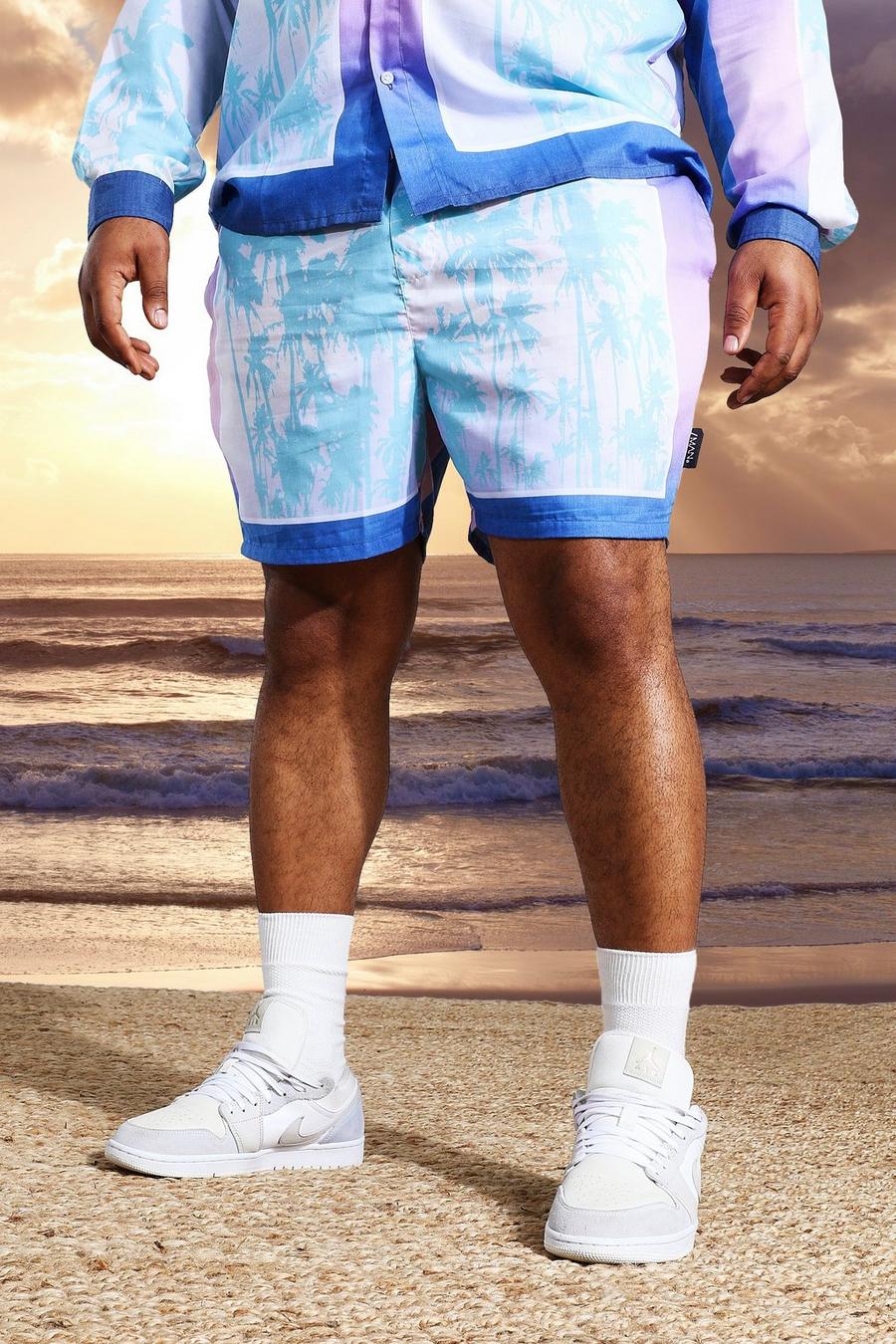 Plus Mittellange Shorts aus Viskose mit Palmen-Bordüre, Blau image number 1