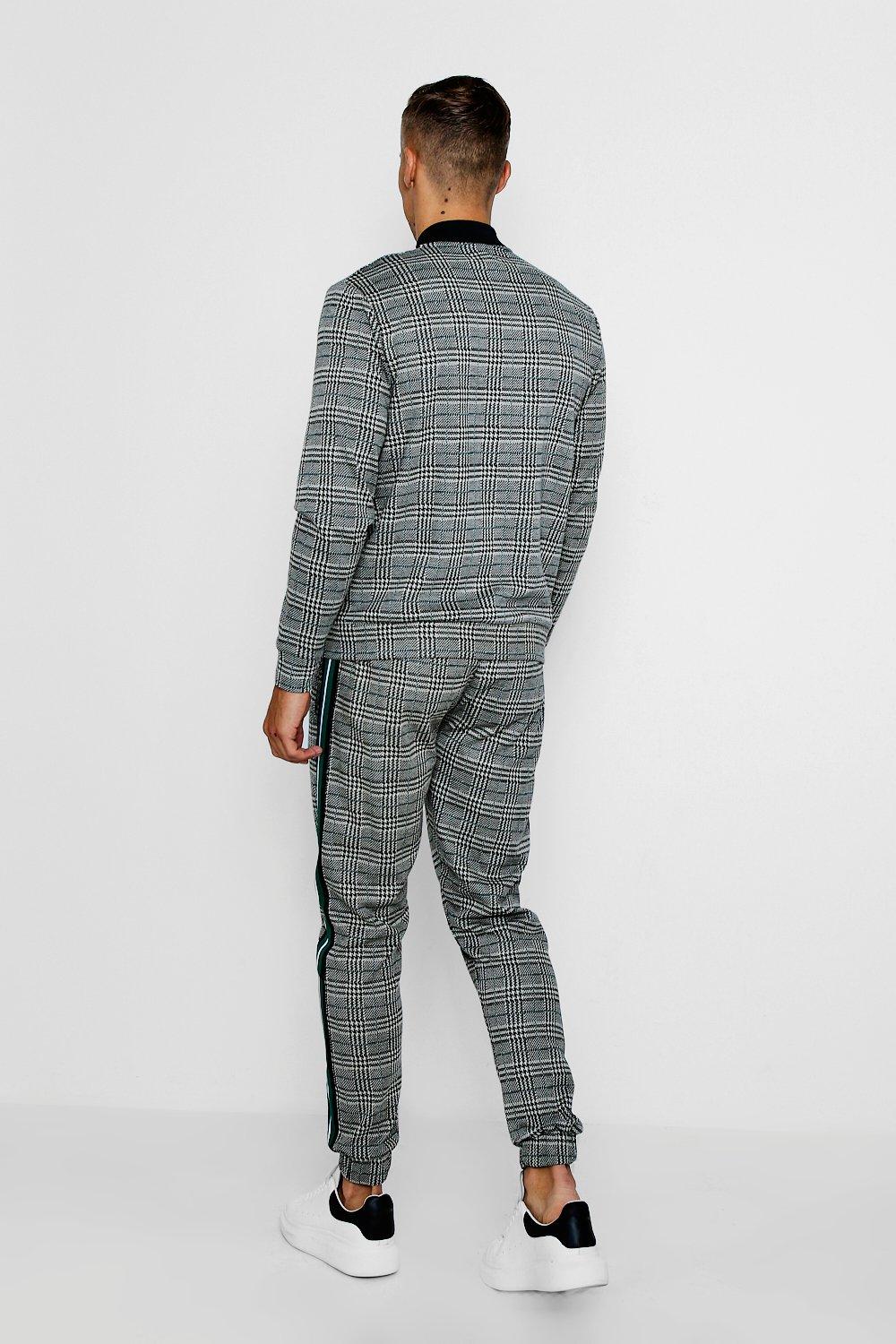 Nike gingham hotsell check tracksuit