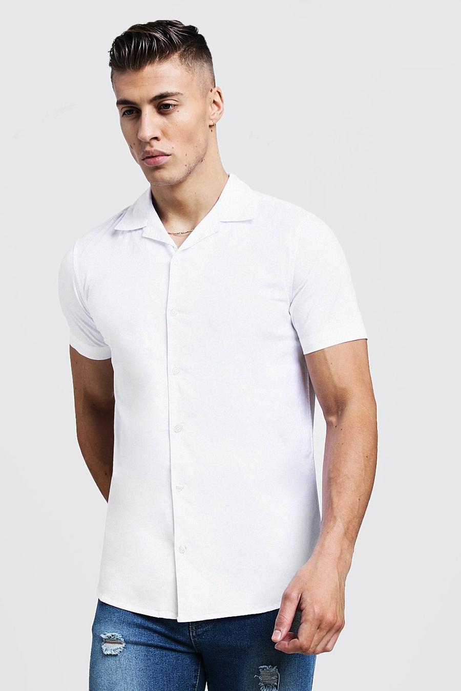 Muscle Fit Revere Collar Short Sleeve Shirt image number 1