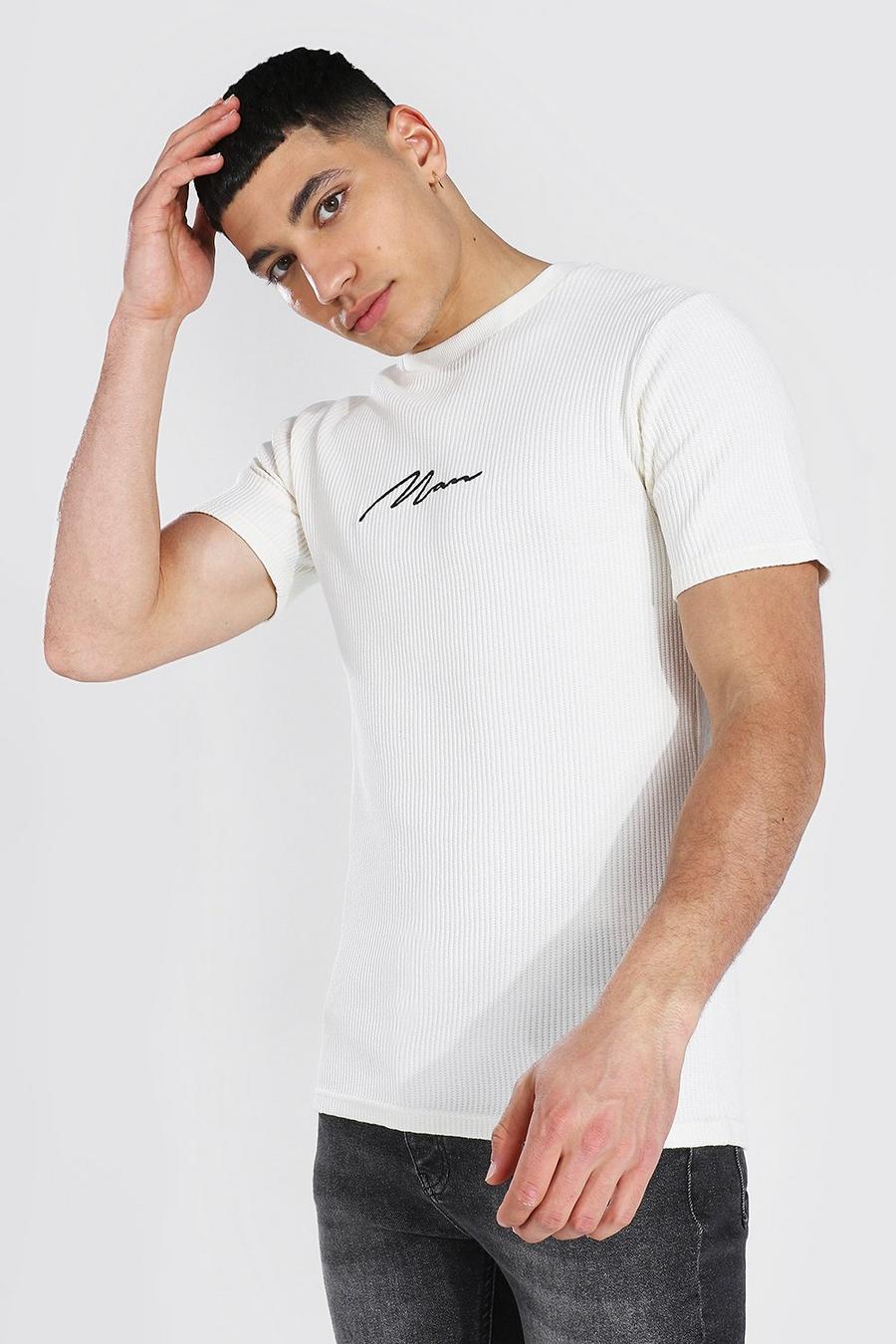 Ecru Man Signature Wafel Gebreid Slim Fit T-Shirt image number 1