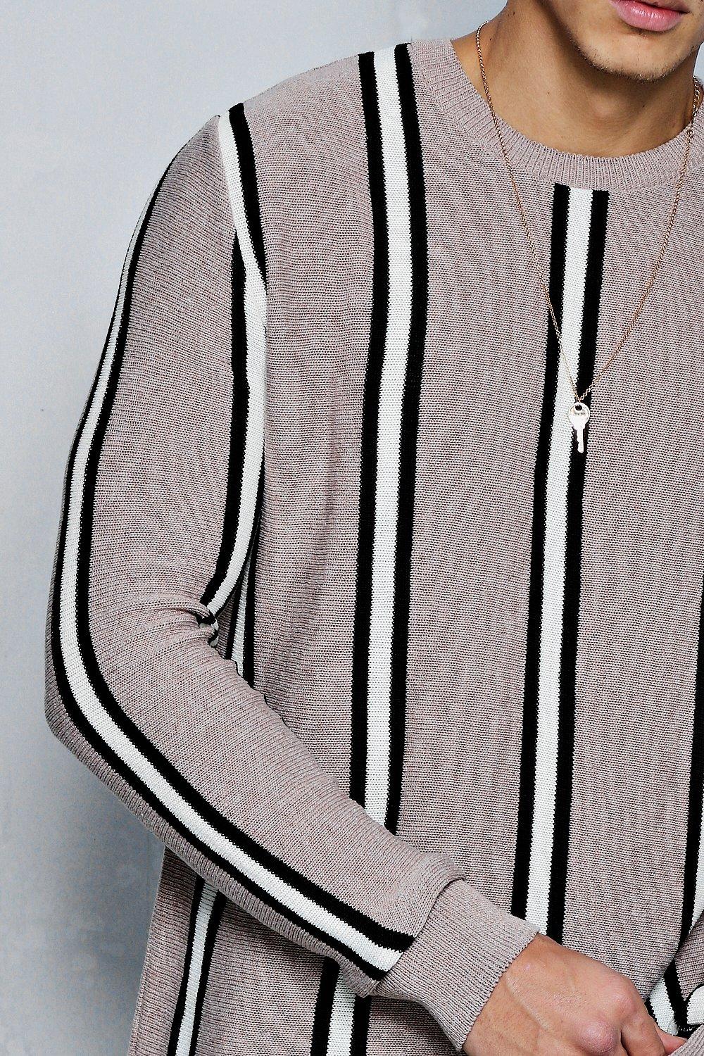 Vertical striped outlet jumper