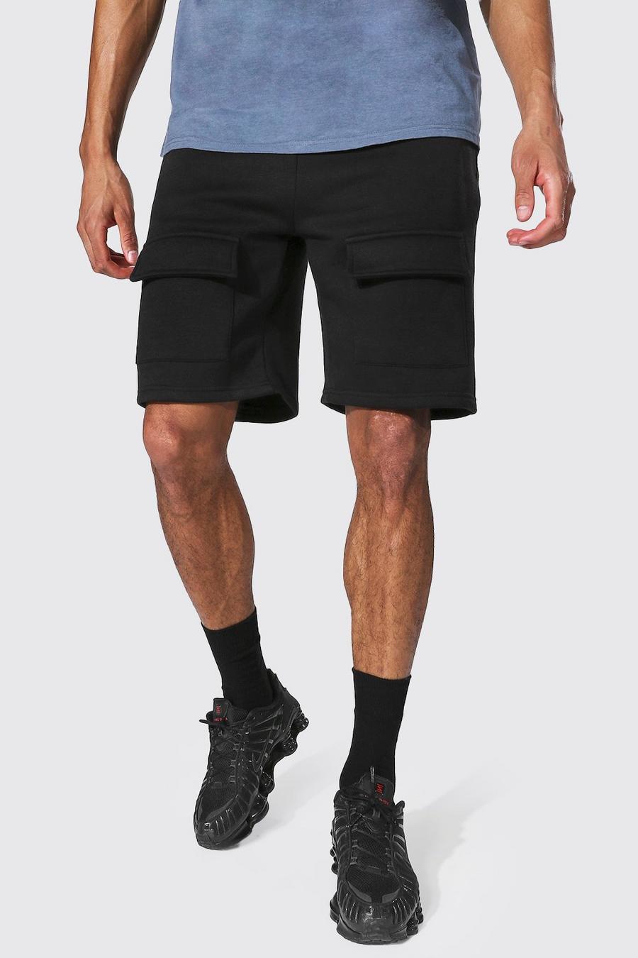 Tall Jersey-Shorts mit Cargo-Tasche vorn, Schwarz image number 1