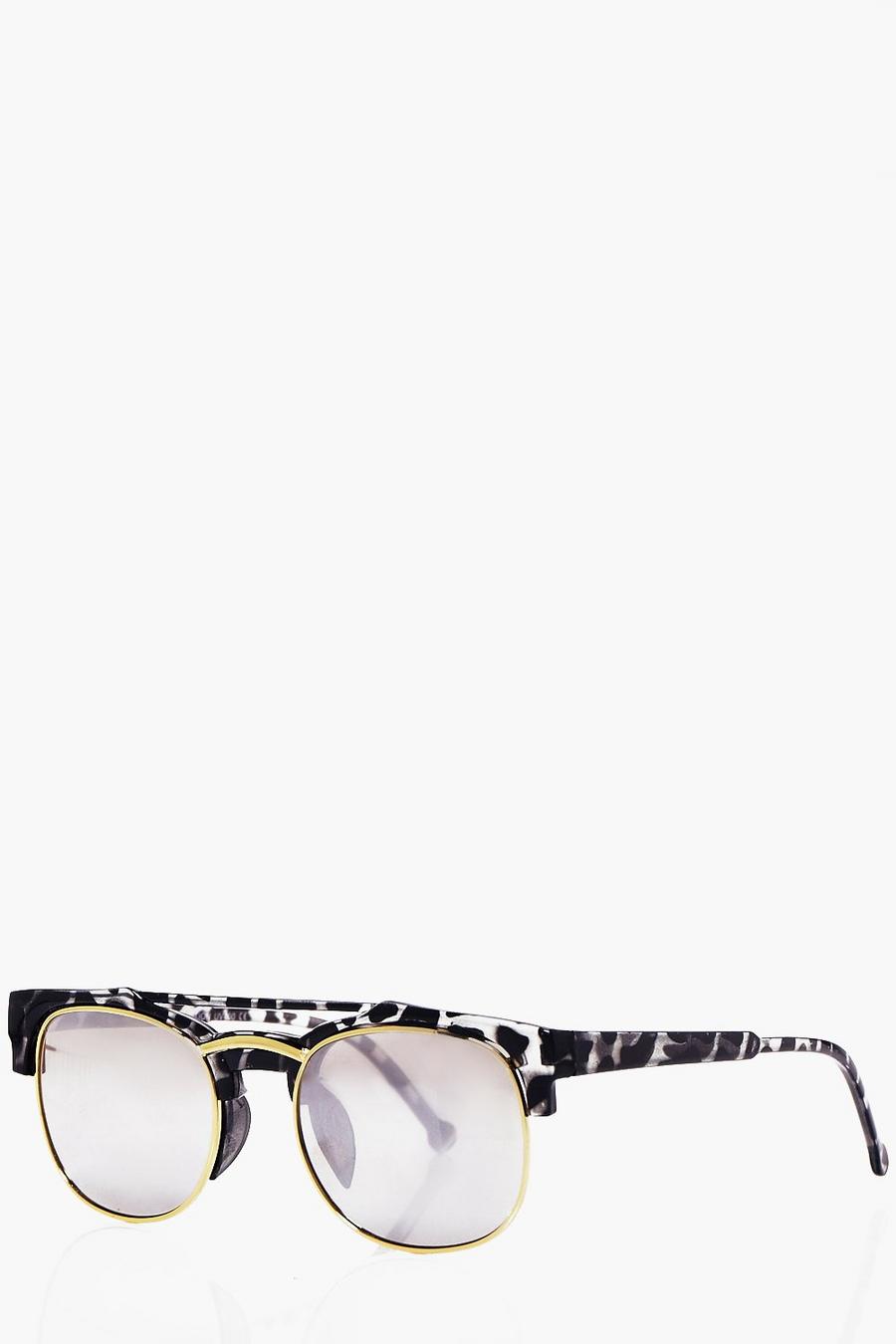 Gold Tortoise Shell Club Master Sunglasses image number 1