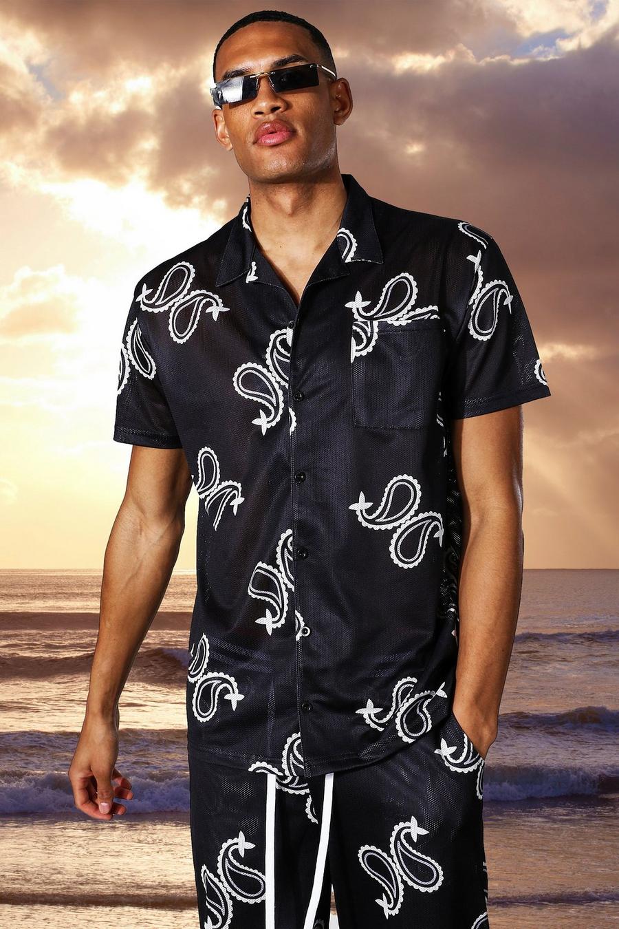 Black Tall - Oversize kortärmad skjorta med paisleymönster image number 1