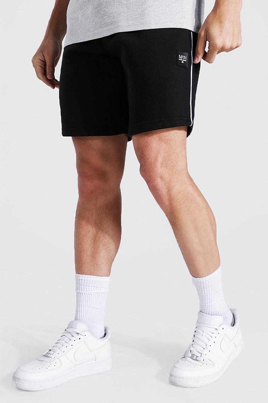 Black Regular Fit Man Piping Detail Jersey Shorts image number 1