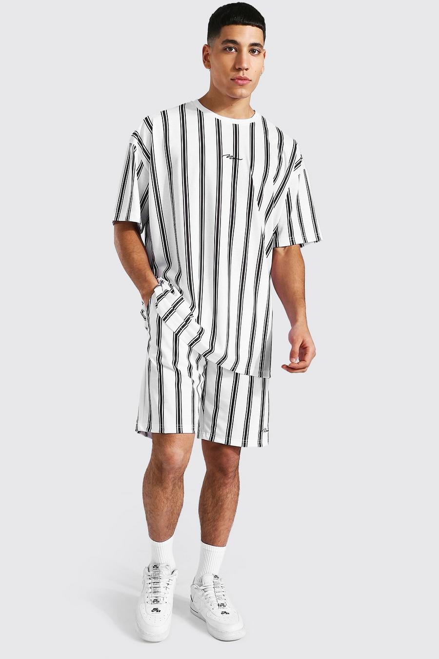 White Man Oversized Gestreept T-Shirt En Shorts Set image number 1