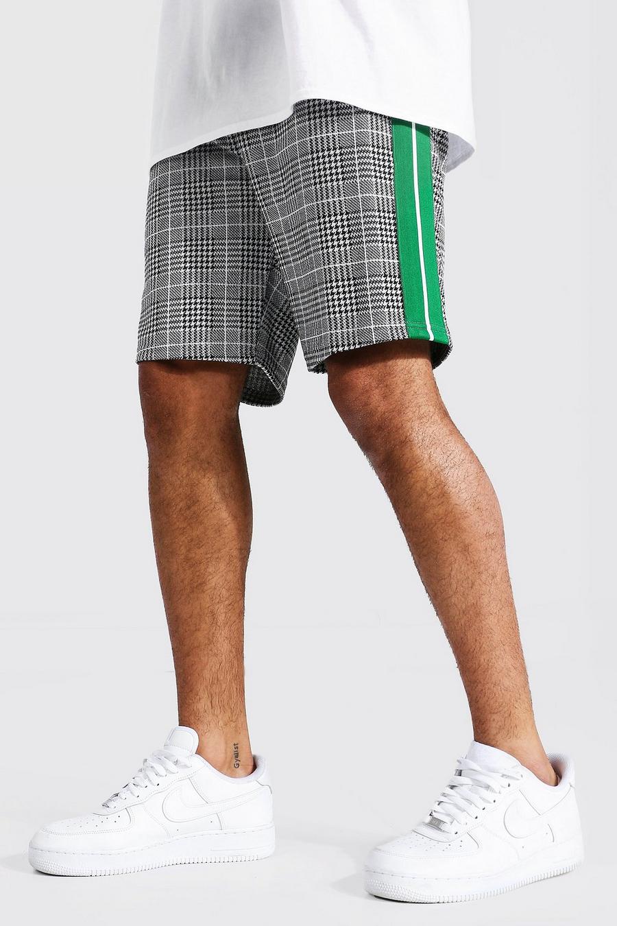 Pantalones cortos de longitud media con detalle de cinta de jacquard a cuadros, Verde image number 1