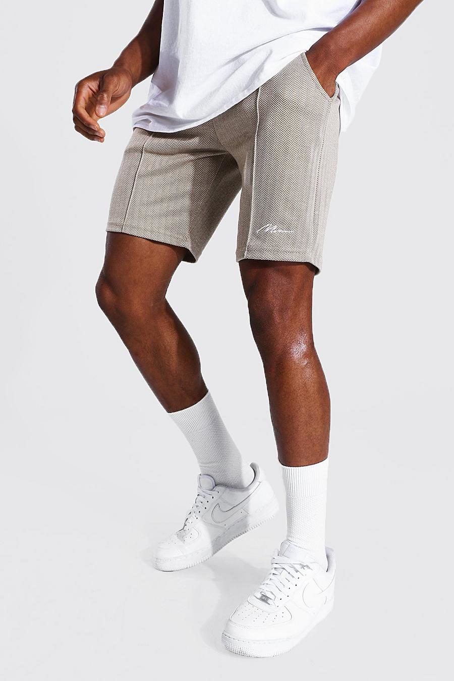 Pantalones cortos ajustados MAN Signature de tela jacquard con alforzas, Stone image number 1