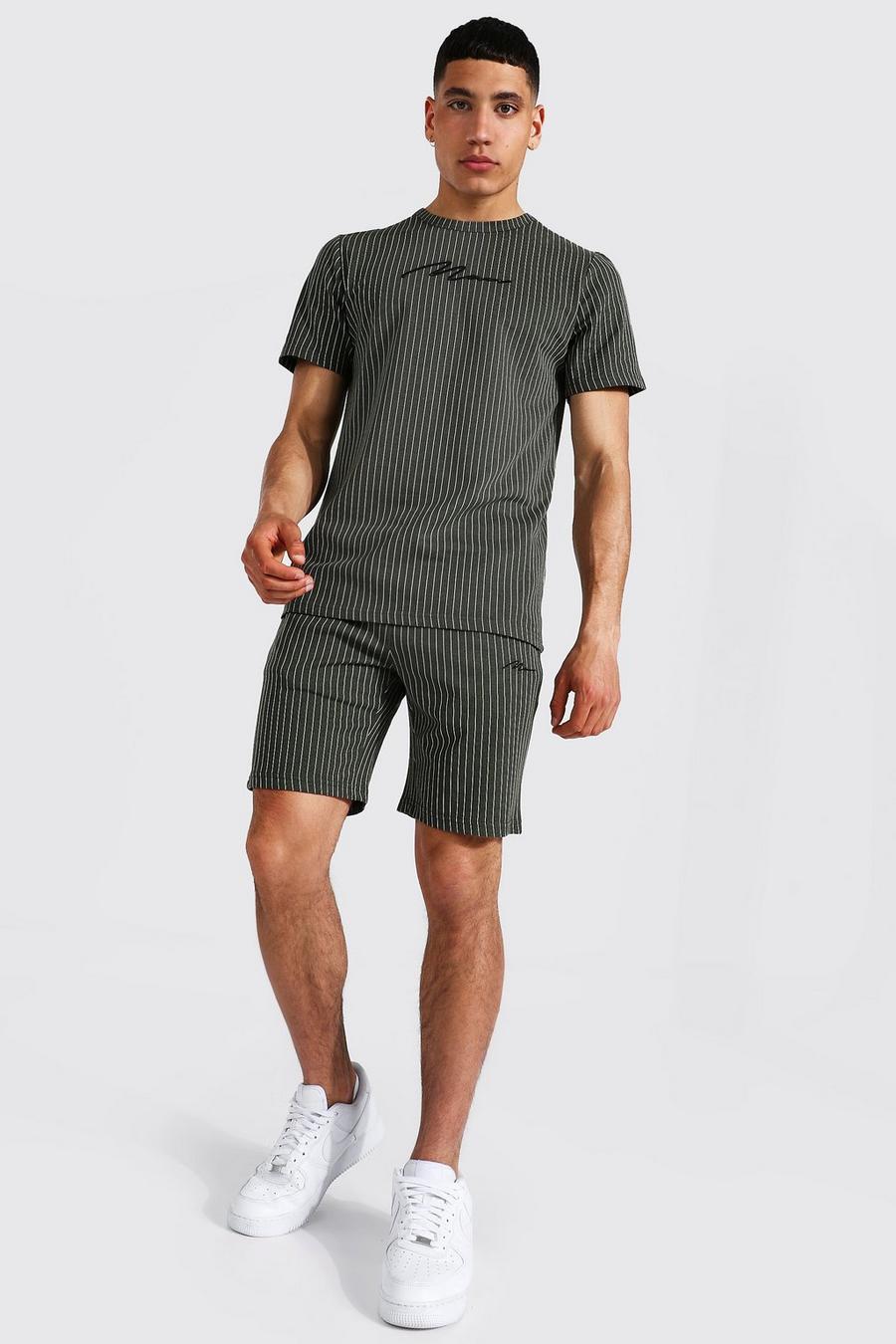 Pantalones cortos y camiseta a rayas de jacquard de la firma MAN, Caqui image number 1